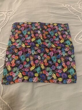 Eton 100% Silk Pocket Square In Multicolor Lip Print Made in Italy